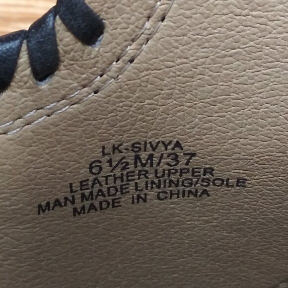 Lucky Brand Women's Sivya Leather Block Heel Fashion Ankle Boots Shoes size 6.5M - Picture 11 of 11